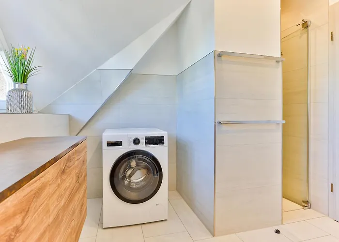 Wreechen Mit Dachterrasse شقة *